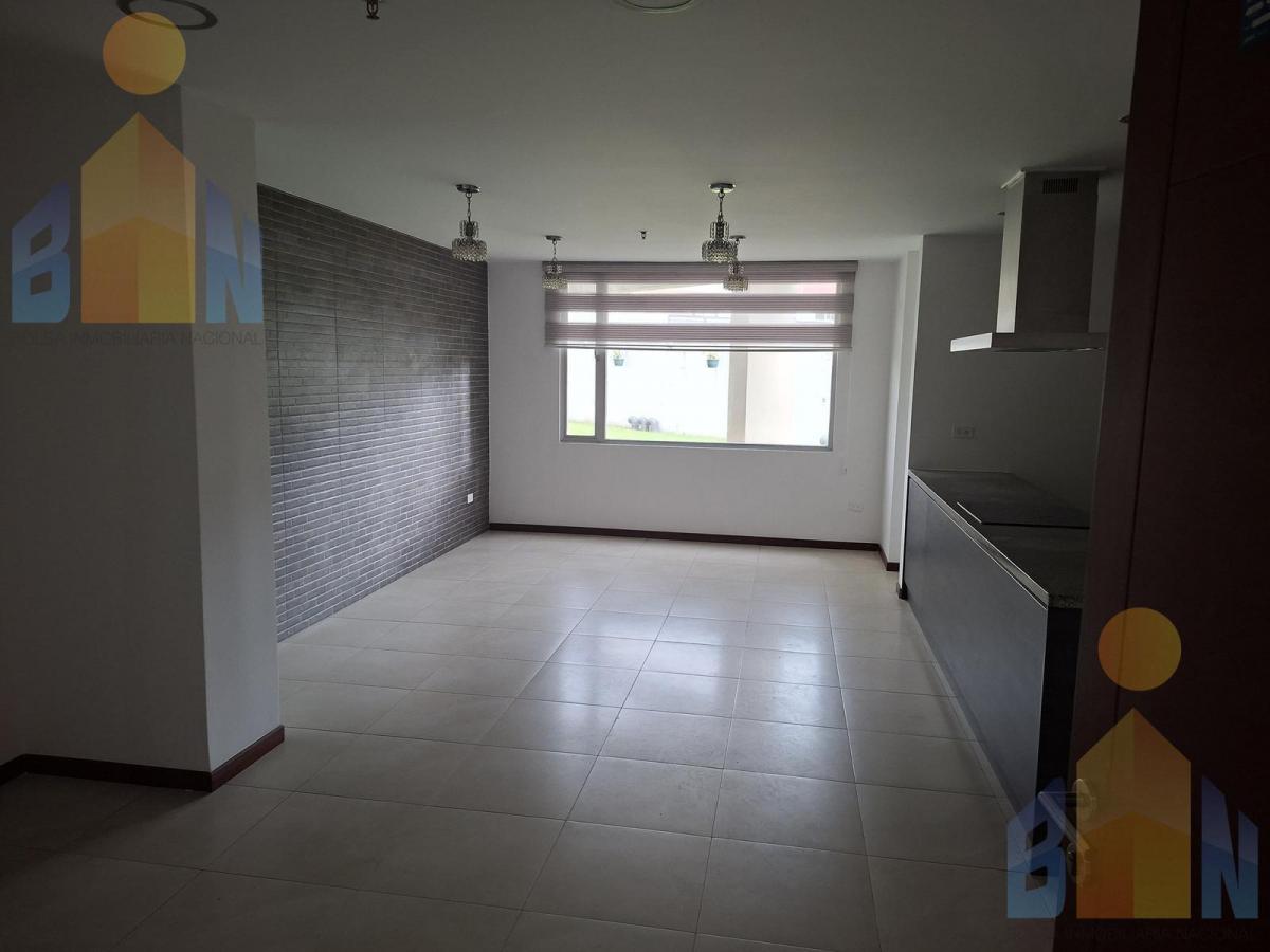 Venta Departamento 2 Habitaciones, estudio Terraza Monteserrin — imagen 6