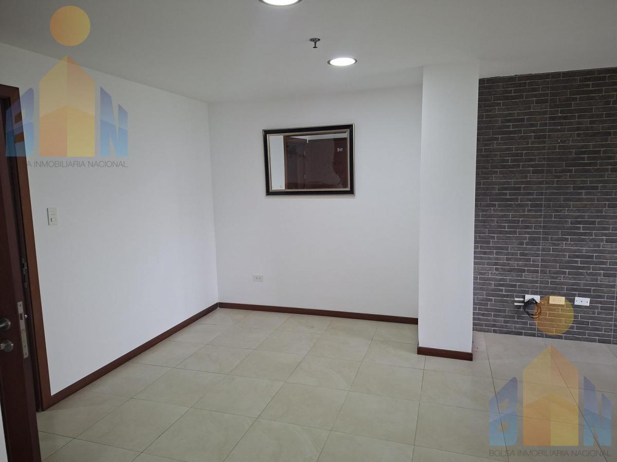 Venta Departamento 2 Habitaciones, estudio Terraza Monteserrin — imagen 2