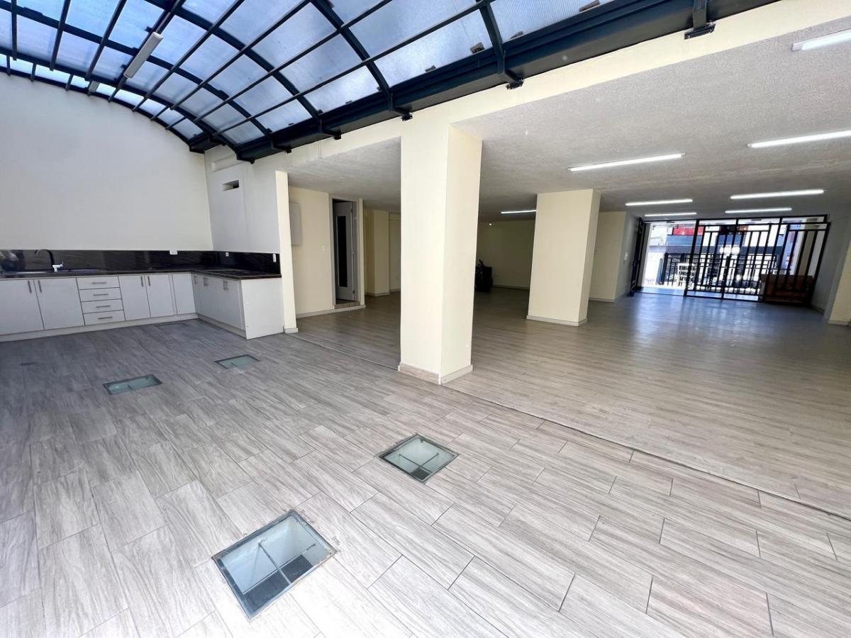Mv - Sector La Carolina y Atahualpa Local Comercial en Venta de 105 m² — imagen 5