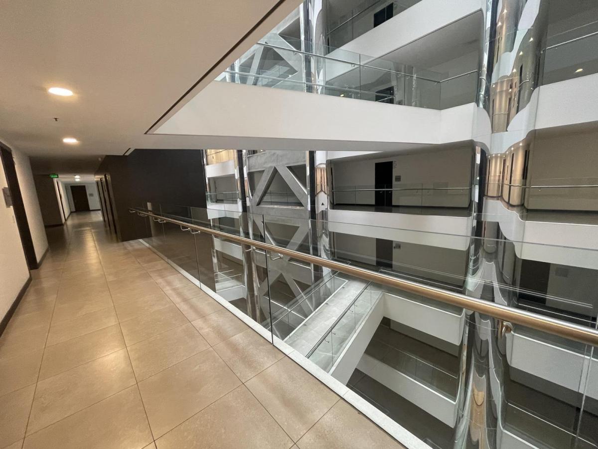 Venta Oficina Edificio Corporativo Metropolitan - La Carolina — imagen 10