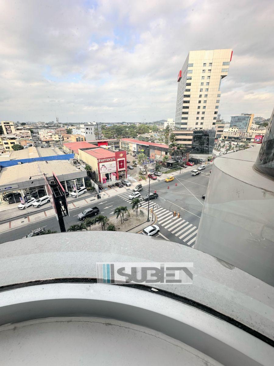 Vendo Oficina con / Sin Muebles Torre Millenium Av Orellana Norte Guayaquil 43 m², 1 Parqueo, Guayas — imagen 6