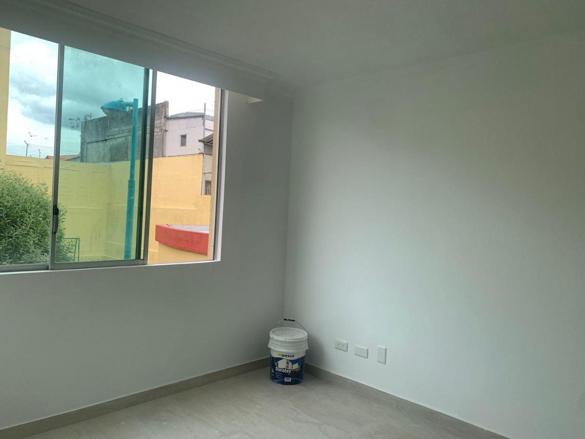 Venta Casa Sector Santa Lucia — imagen 3