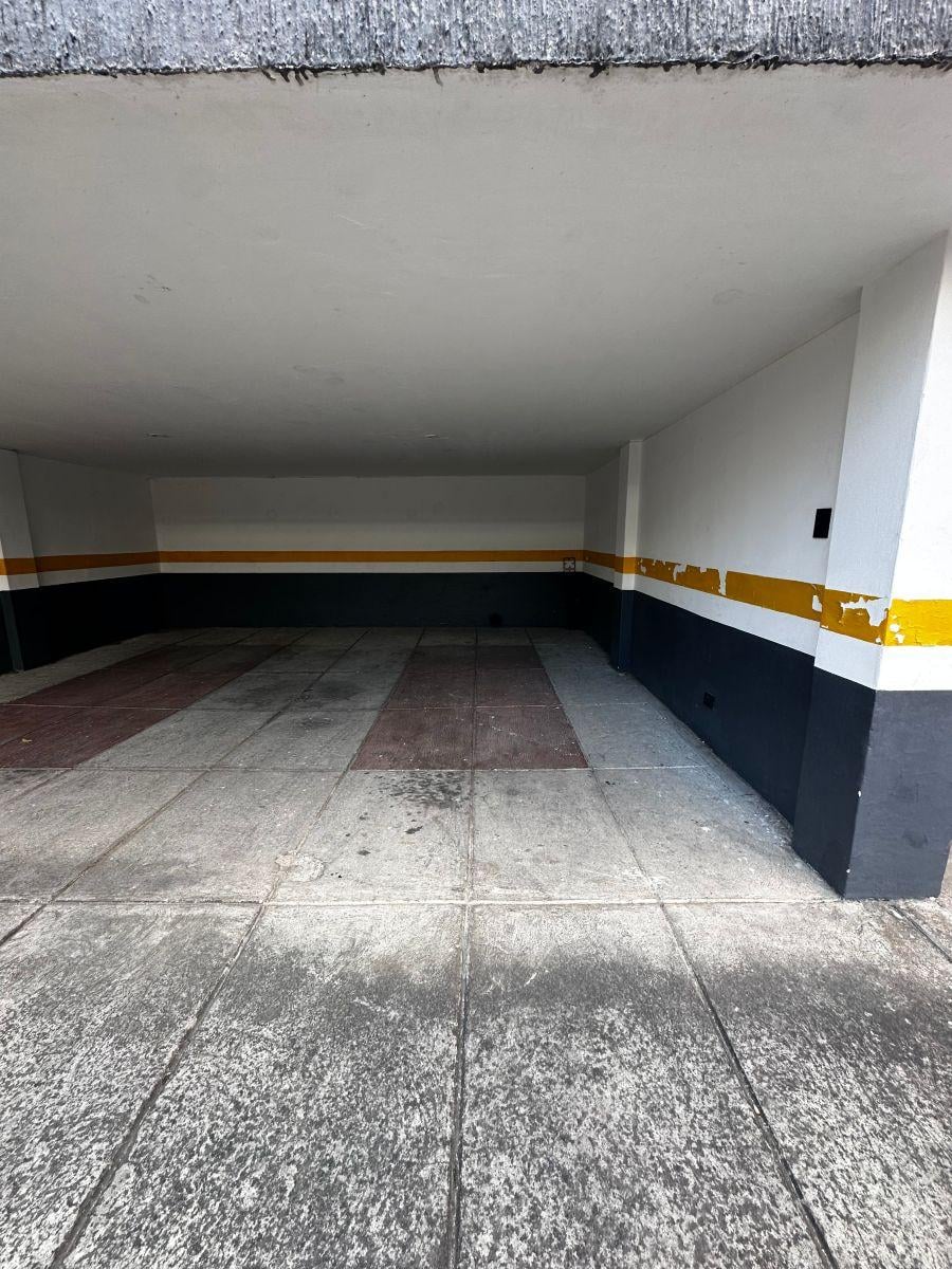Se Vende Oficina con Vista Frontal a República del Salvador, Opción Departamento — imagen 3