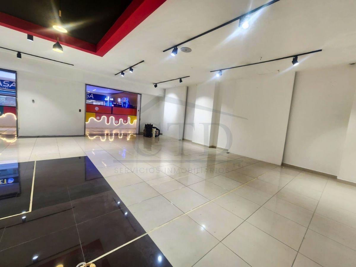 Local Comercial de 150 m² en Venta – Centro Comercial El Recreo — imagen 8