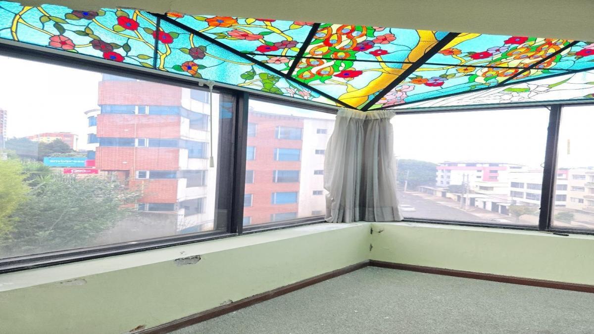 Vendo Departamento con Vista Panorámica en El Bosque a un Excelente Precio 250 m² — imagen 3