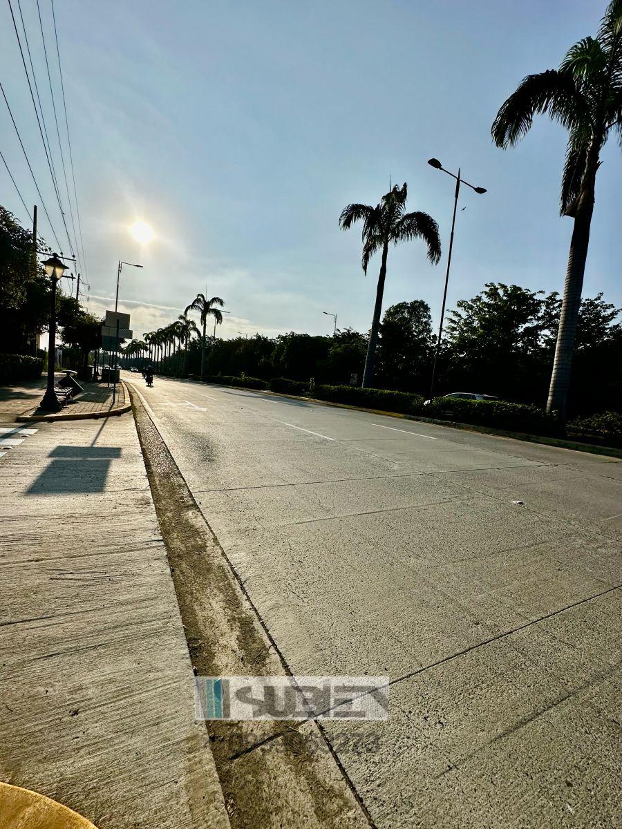 Vendo Local Comercial El Buijo Área Parqueo Útil Restaurantes Oficina Gym 213 m² Cubiertos Una Planta, Guayas — imagen 9