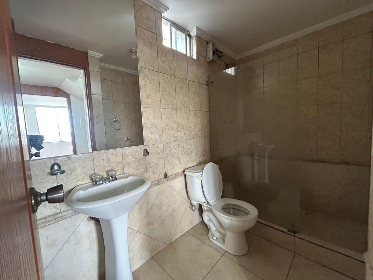 Casa en Venta de 3 Habitaciones, Sector Carretas de Carcelén — imagen 3