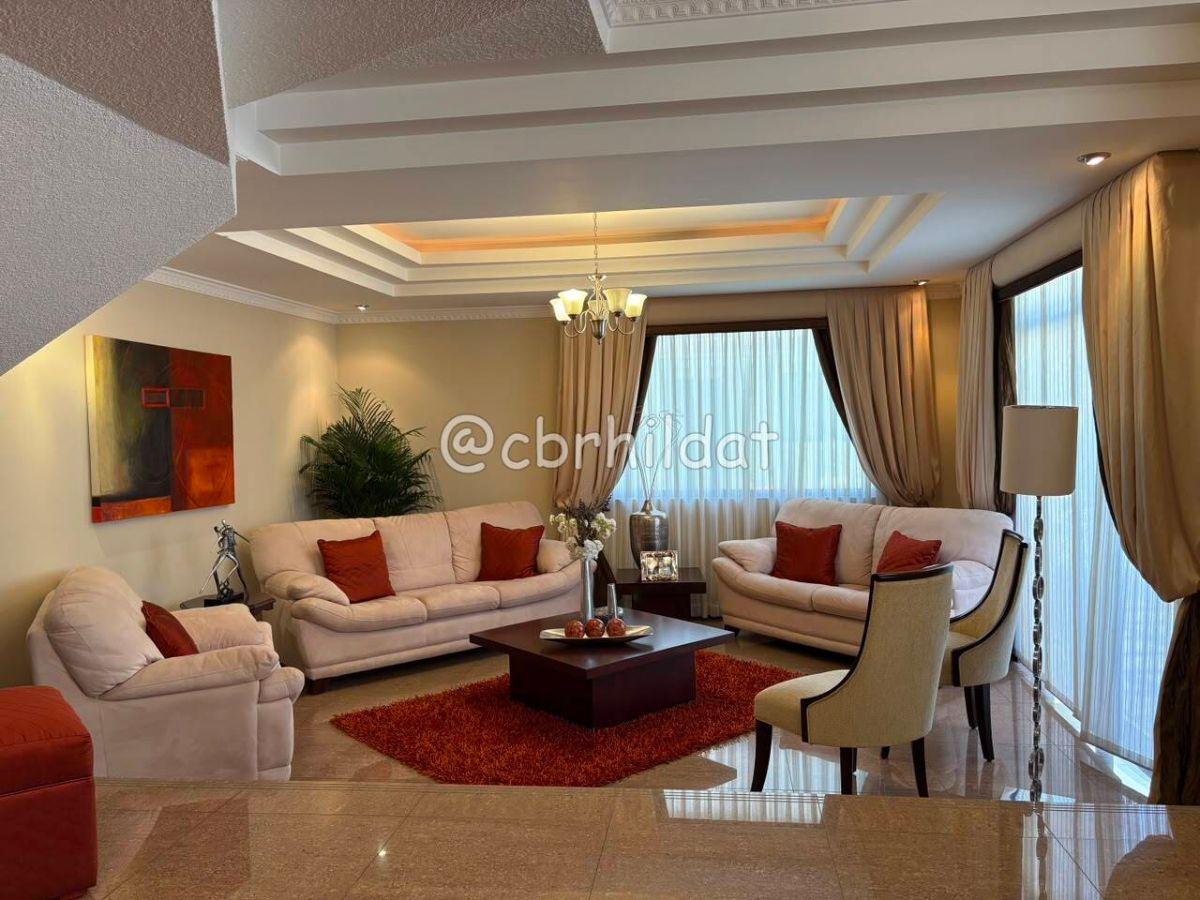 H/ Urb. El Condado, Casa Independiente en Venta 230.000usd — imagen 9