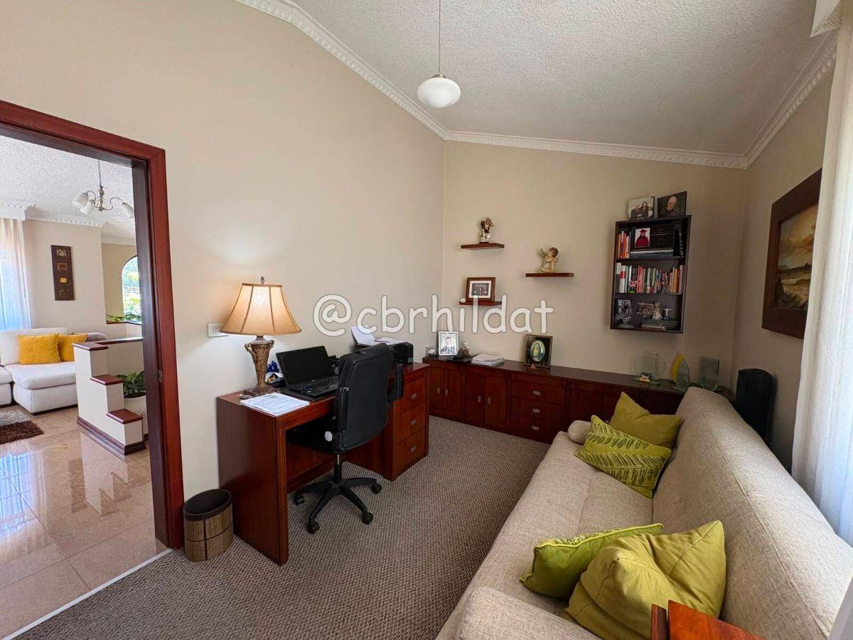 H/ Urb. El Condado, Casa Independiente en Venta 230.000usd — imagen 4