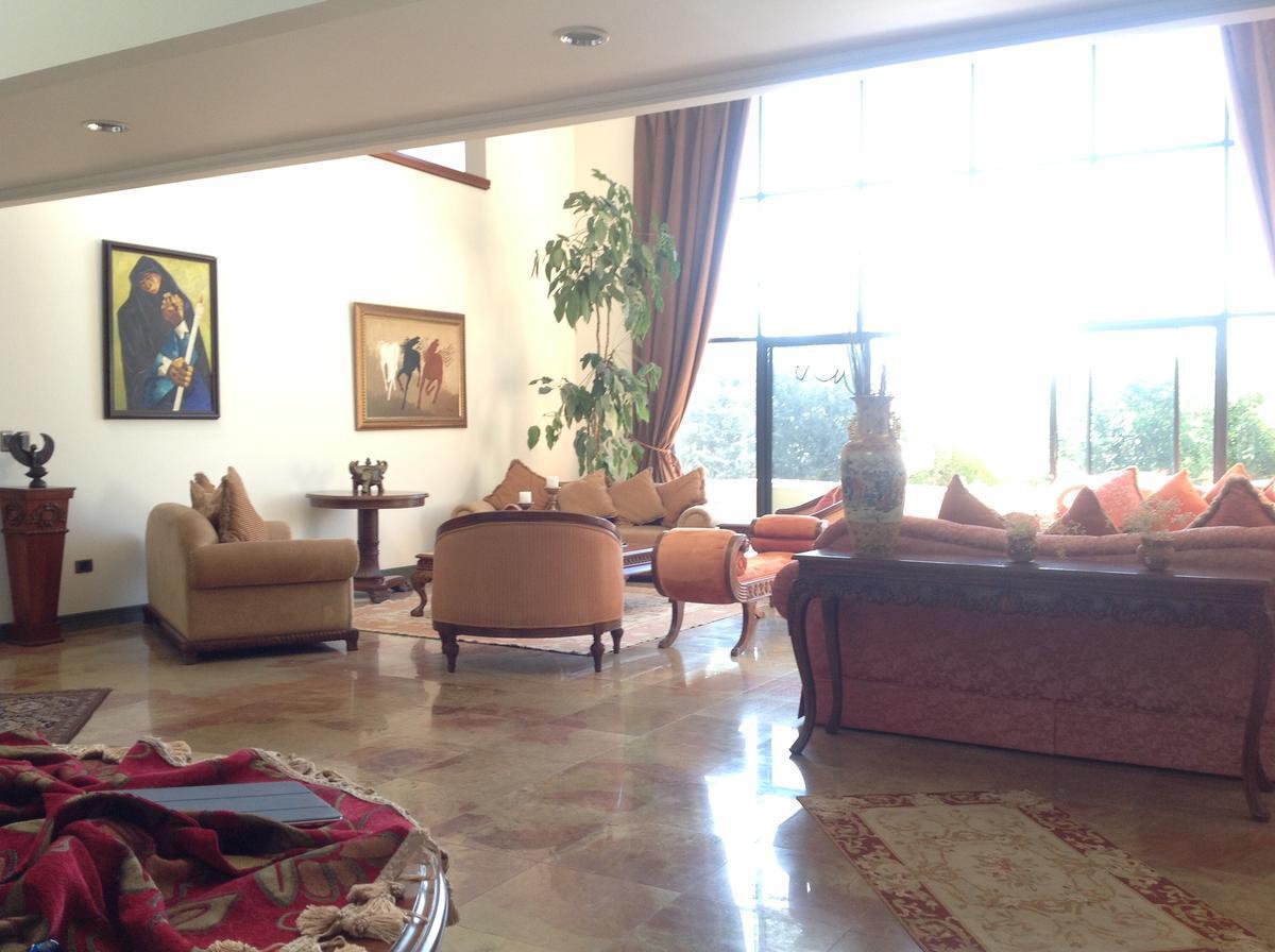 Venta Casa de Lujo 4 Dorm. Urb. Exclusiva Sector Rancho San Francisco — imagen 9