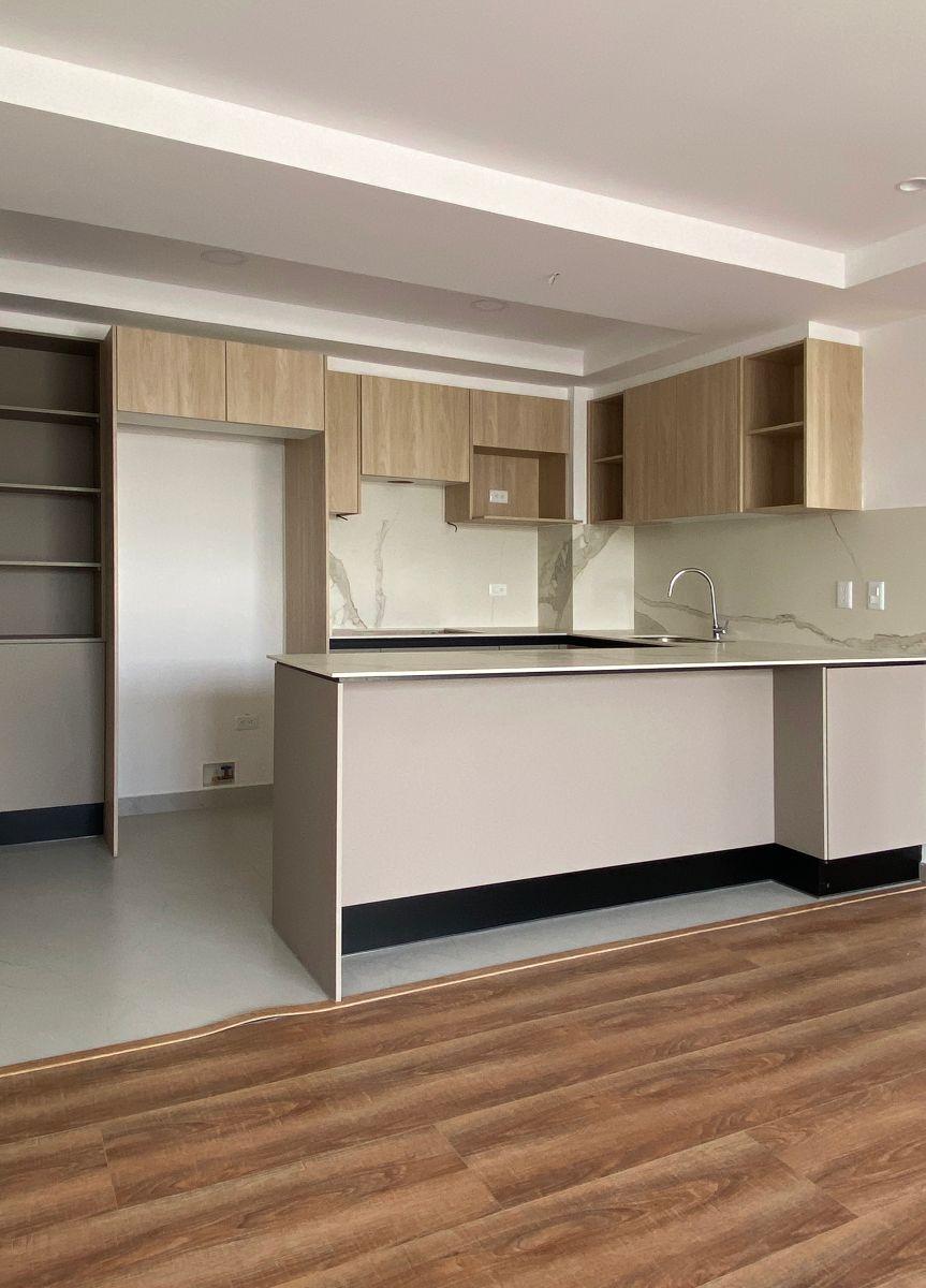 Suite de 57 m² Mas Patio de 19 m², Incluye Parqueadero y Bodega. Provincia de Pichincha — imagen 7