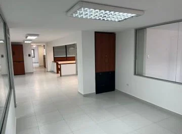 Vendo - Hermosa Oficina - Frente Al Swissotel — imagen 3