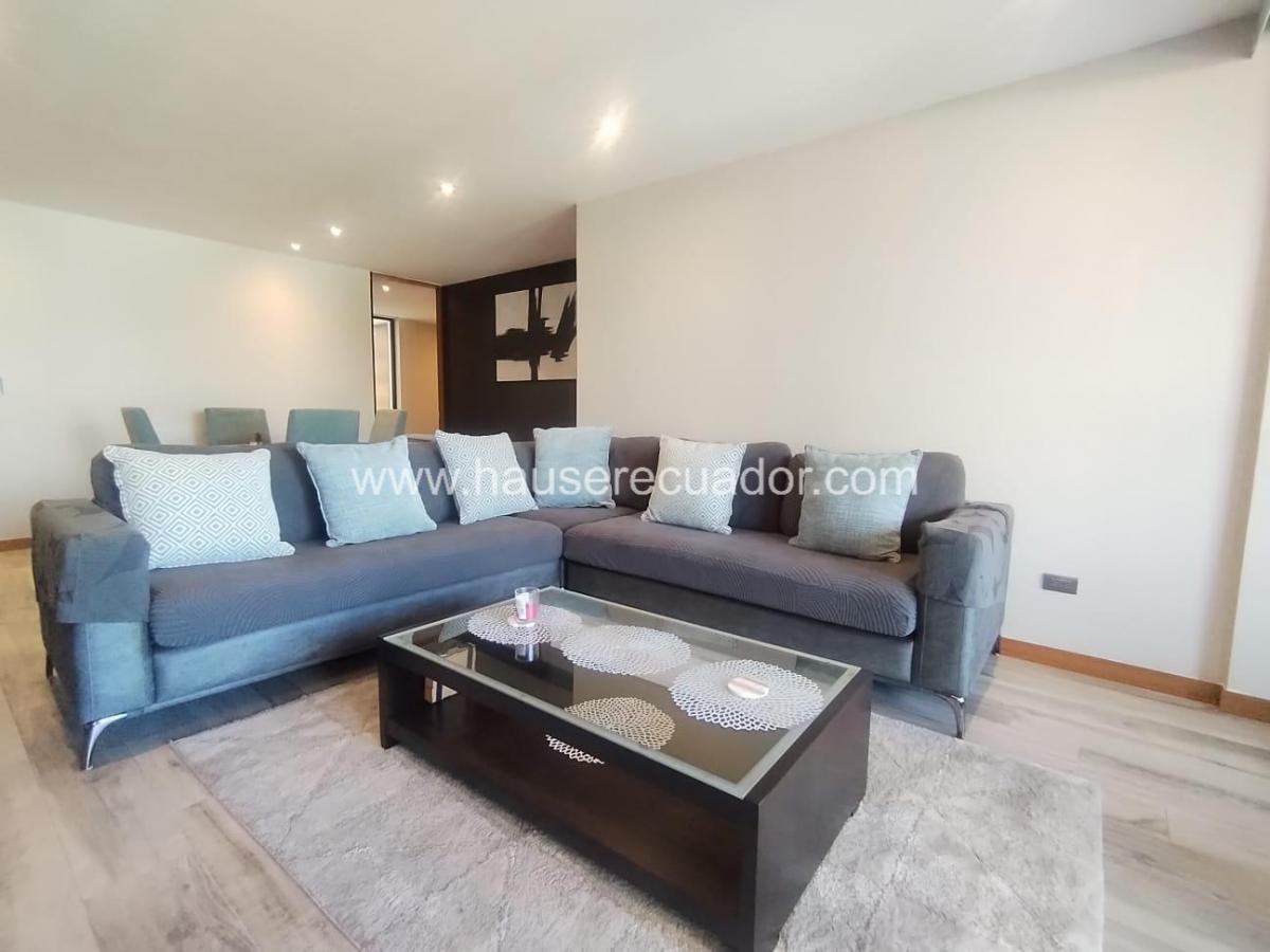 Departamento en Venta / 2 Habitaciones / Dentro de Conjunto - Sector San Juan de Cumbayá — imagen 7