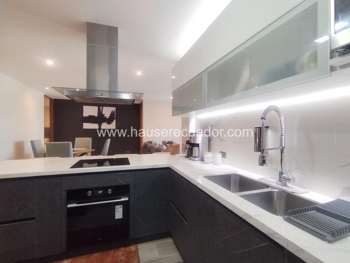 Departamento en Venta / 2 Habitaciones / Dentro de Conjunto - Sector San Juan de Cumbayá — imagen 5