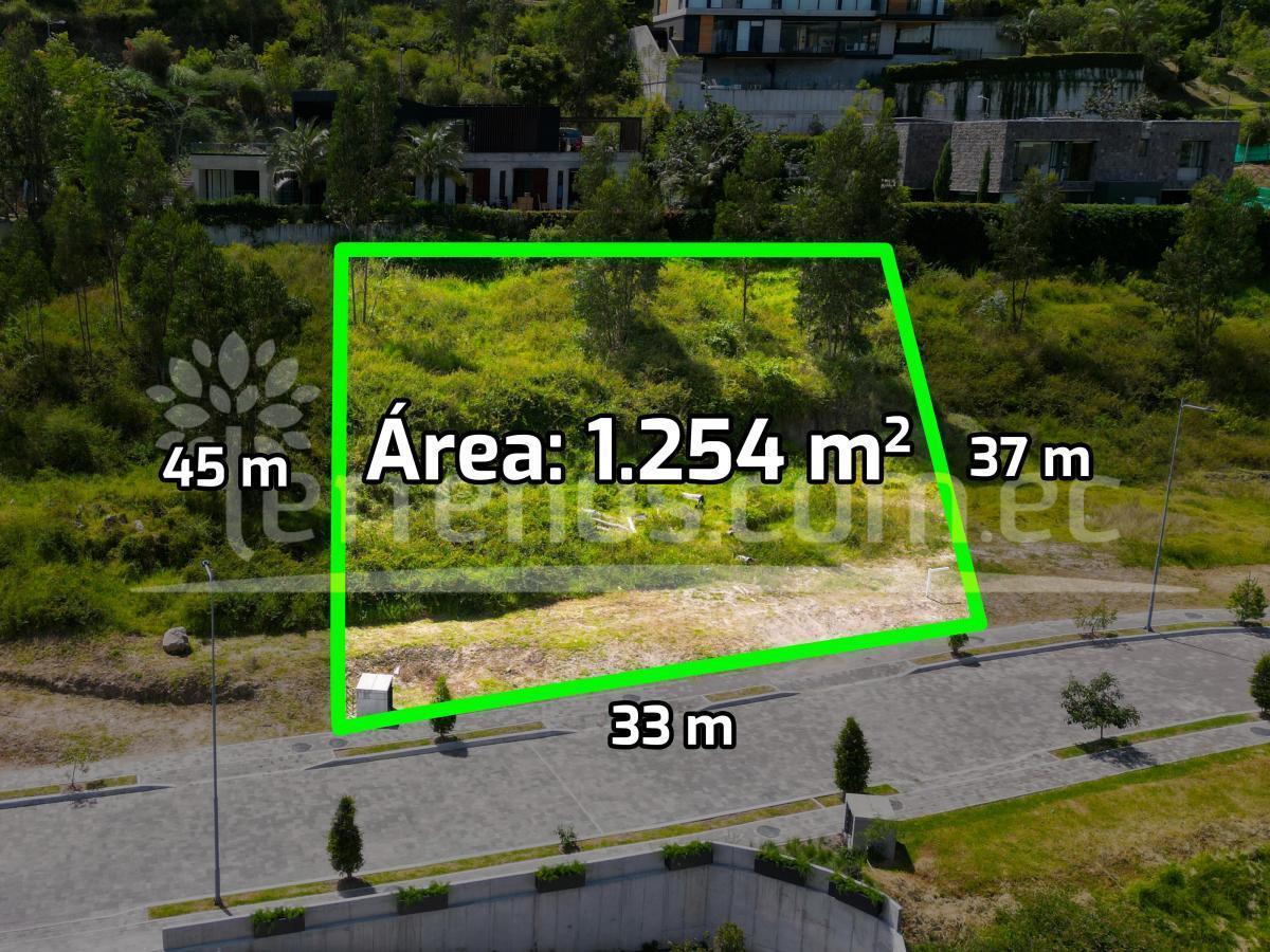 Terrenos de Venta en Tumbaco 1.242 m² Urbanización Rikuna Gardens, Ruta Viva. Provincia de Pichincha — imagen 3