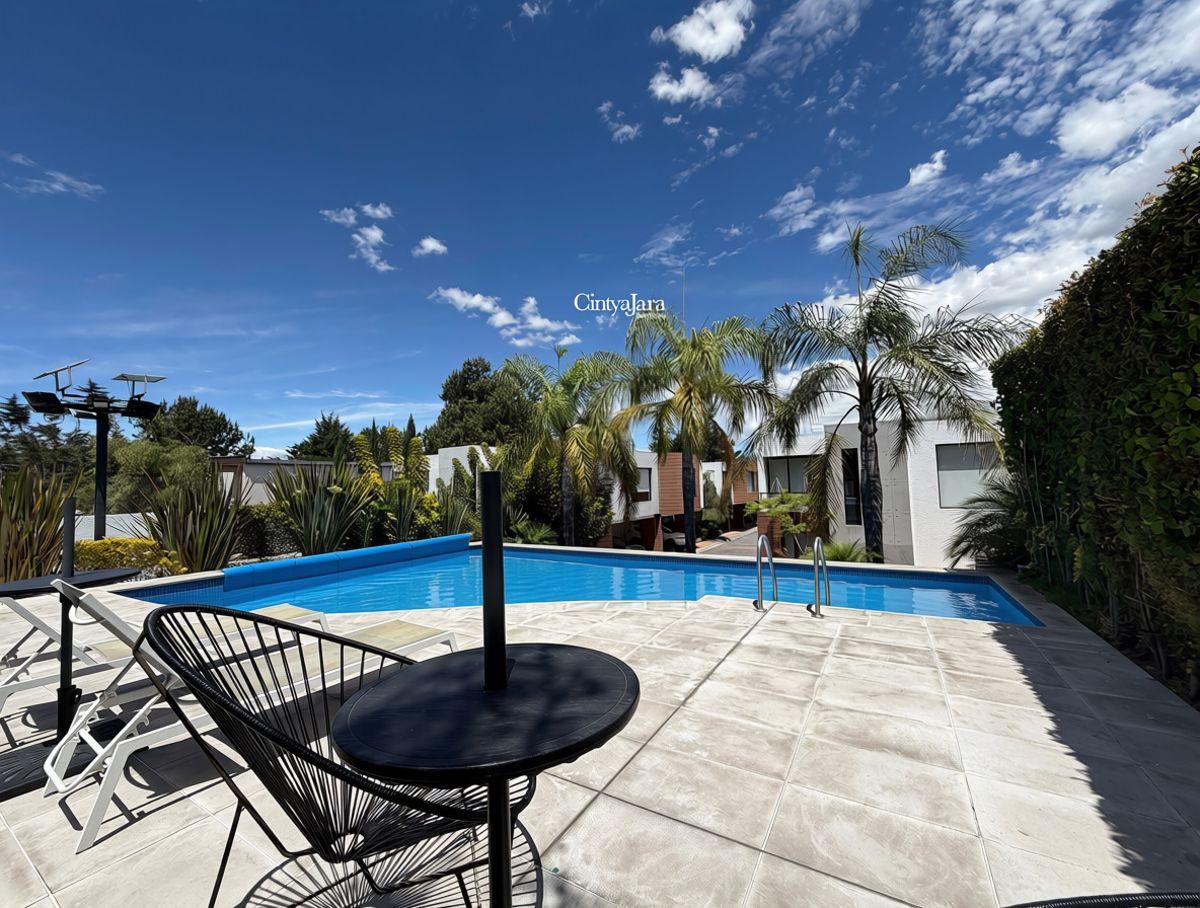 Departamento en Venta, Cumbayá, 2 Dorm., Vista, Terraza, Sala Estar, Piscina — imagen 10