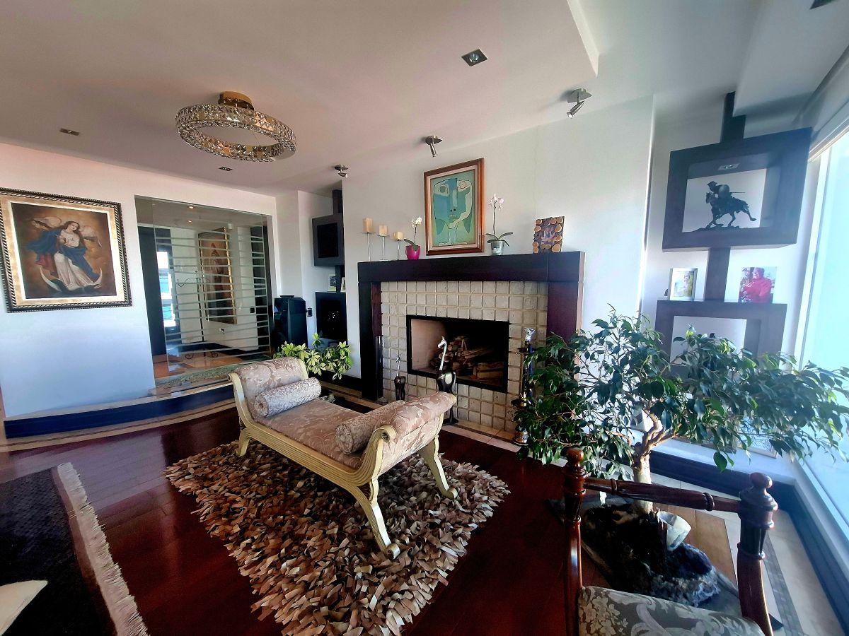 Vendo Departamento con Balcon, Vista Espectacular – Sector Quito Tenis — imagen 7