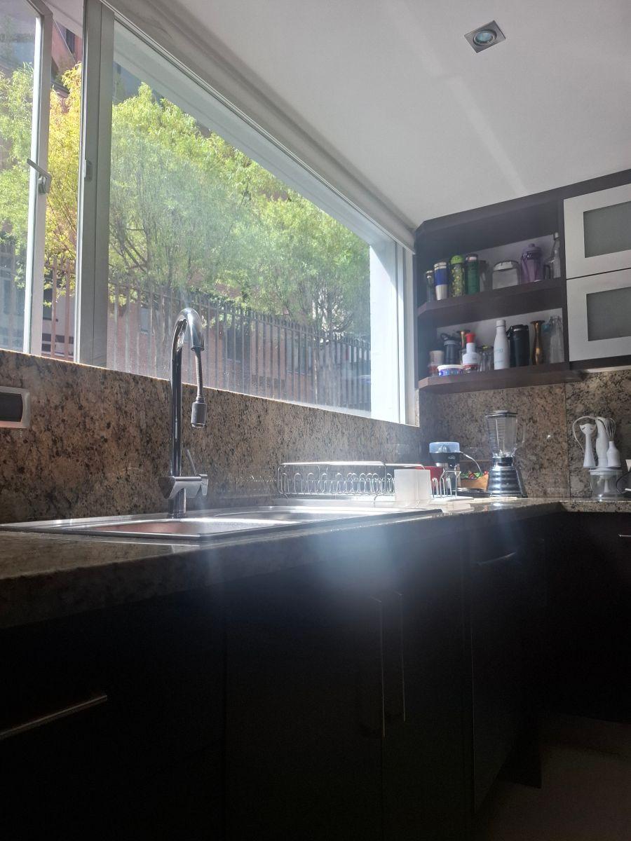 Vendo Departamento con Balcon, Vista Espectacular – Sector Quito Tenis — imagen 4