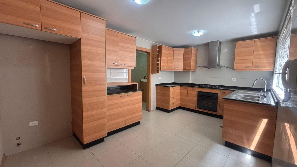 Departamento de Venta de 135 m en El Sector de La Granados — imagen 5