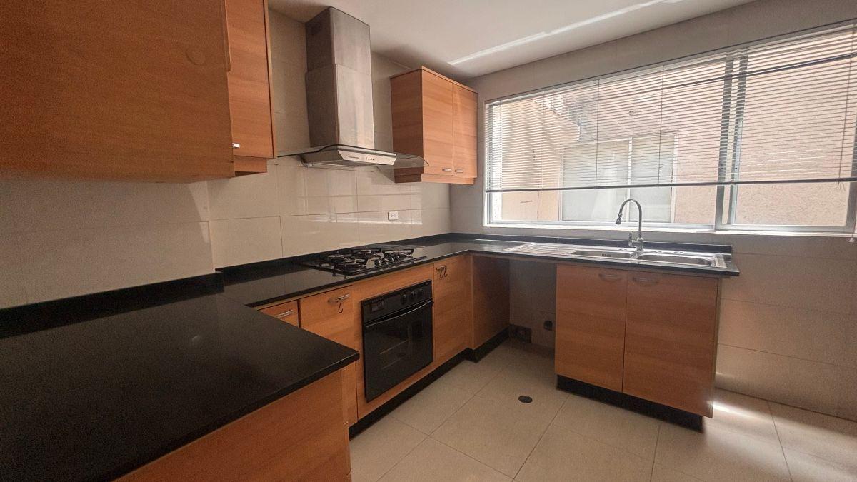 Departamento de Venta de 135 m en El Sector de La Granados — imagen 4