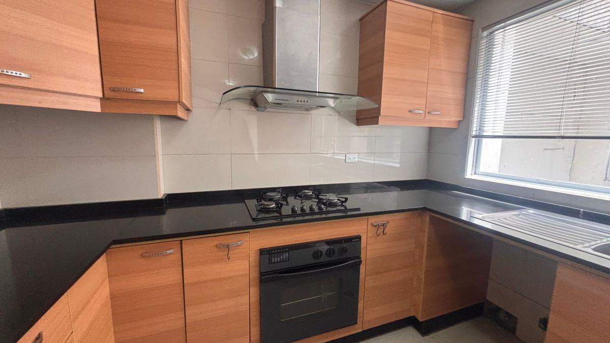 Departamento de Venta de 135 m en El Sector de La Granados — imagen 3