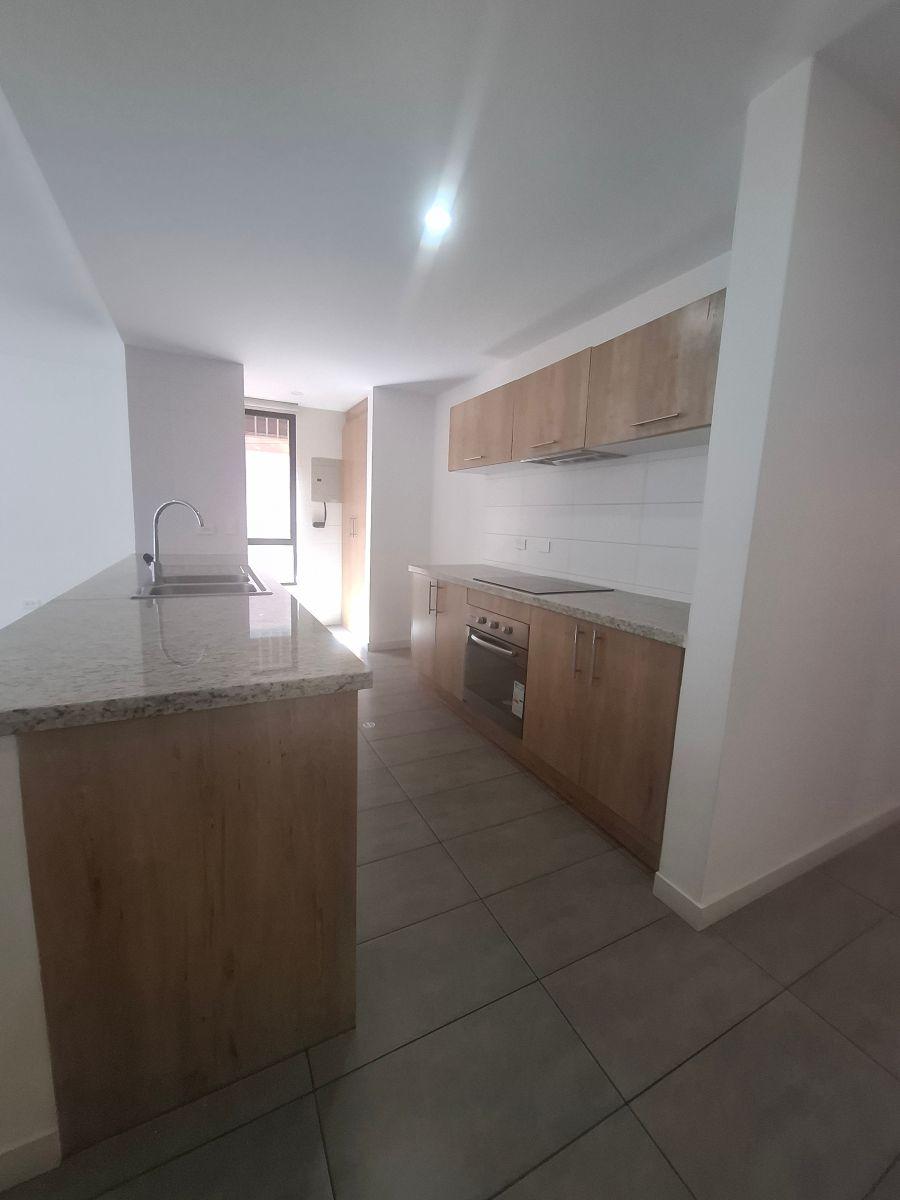 Vendo Moderno Departamento con Balcón - Sector Bellavista Baja — imagen 5