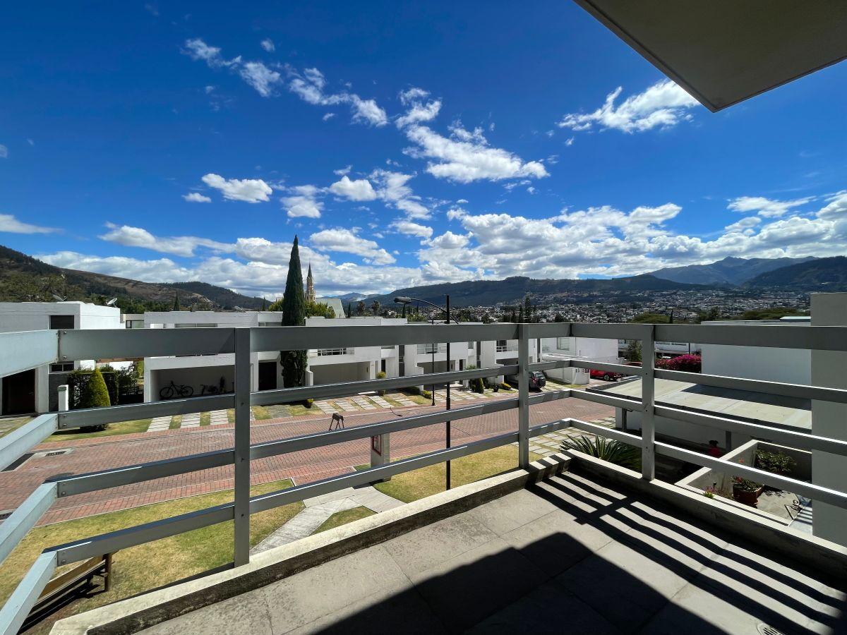Departamento de 118 m² con 2 Dorm. en Venta en Cumbayá — imagen 2