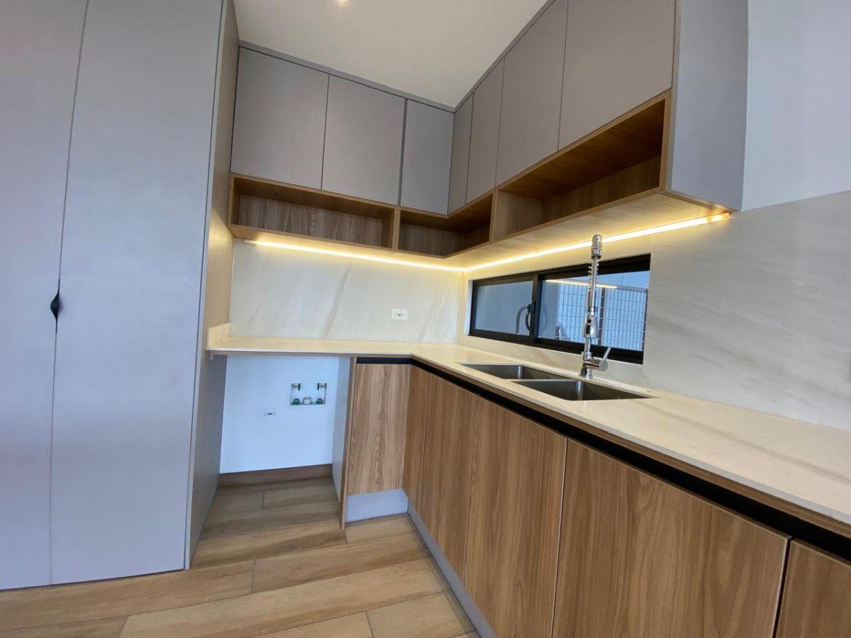 En Venta Casa a Estrenar de 4 Dorm. en Urb. Campo Alegre — imagen 9