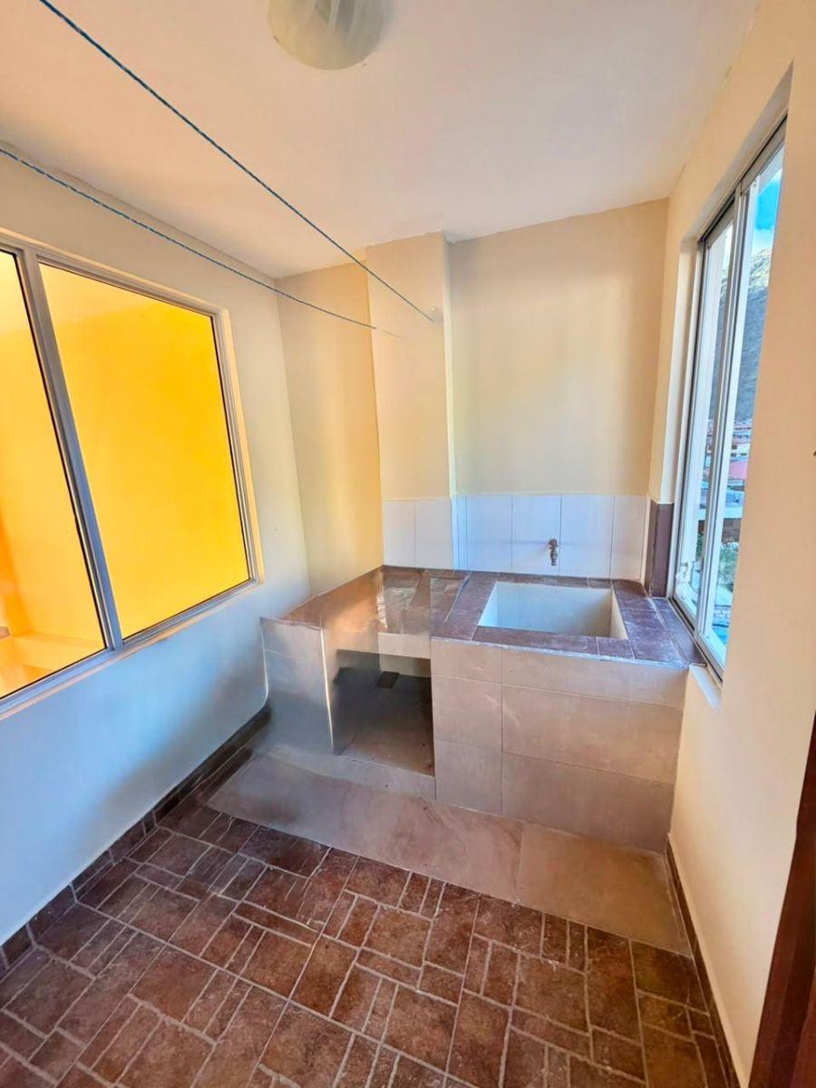 Departamento 140 m² Duplex de Venta Centro de Baños de Agua Santa, Tungurahua — imagen 4