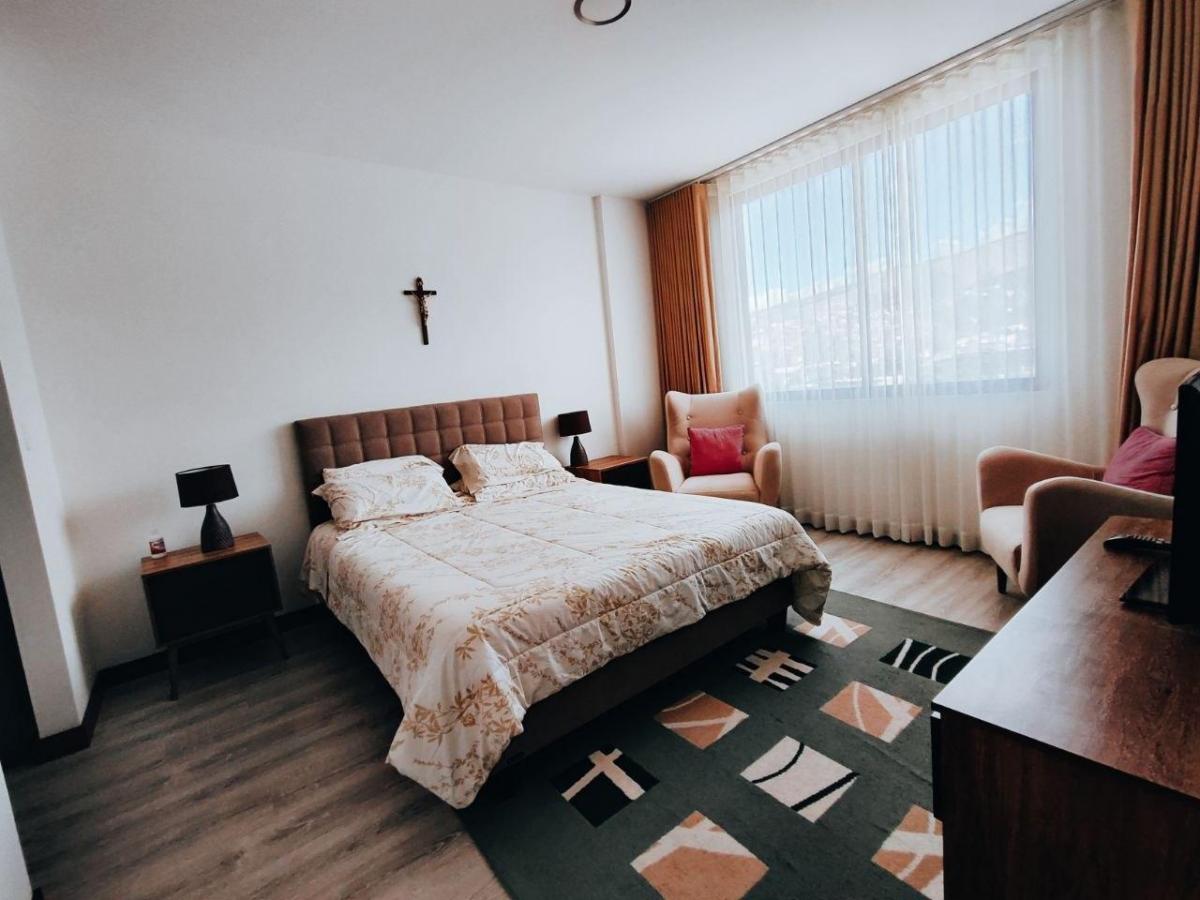 Tumbaco, Departamento en Venta, 3 Habitaciones Edificio Full Amenities — imagen 7