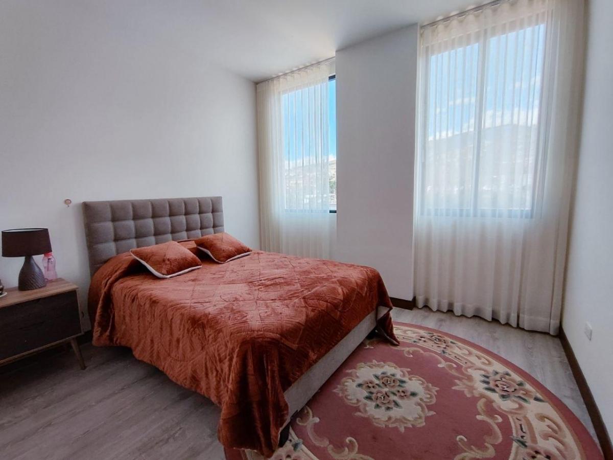 Tumbaco, Departamento en Venta, 3 Habitaciones Edificio Full Amenities — imagen 5