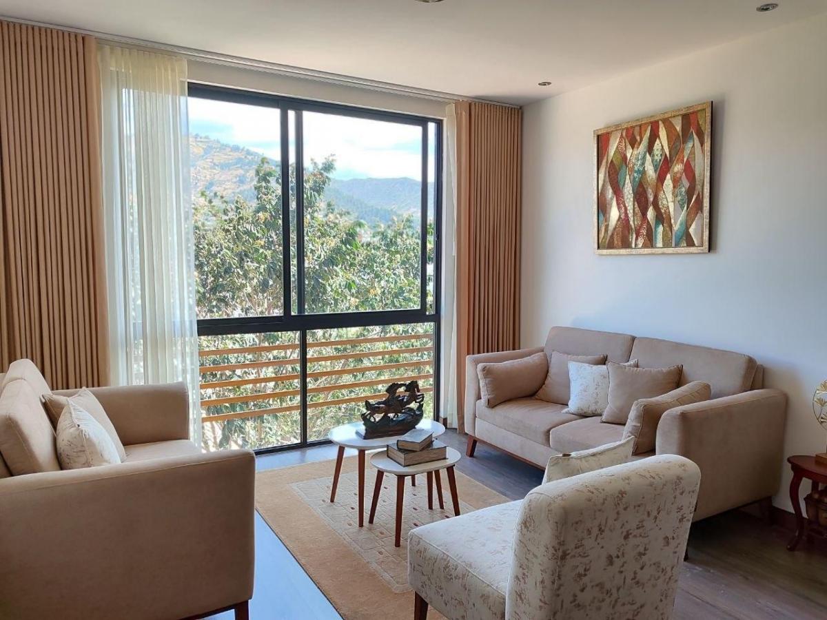 Tumbaco, Departamento en Venta, 3 Habitaciones Edificio Full Amenities — imagen 3