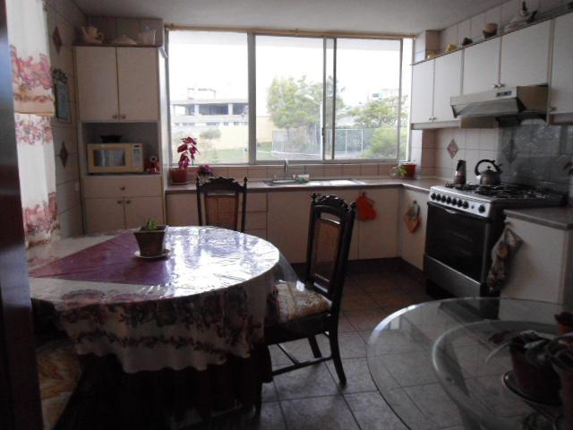 Venta Casa Rentera 747 m², 4 Departamentos Sector El Condado — imagen 3