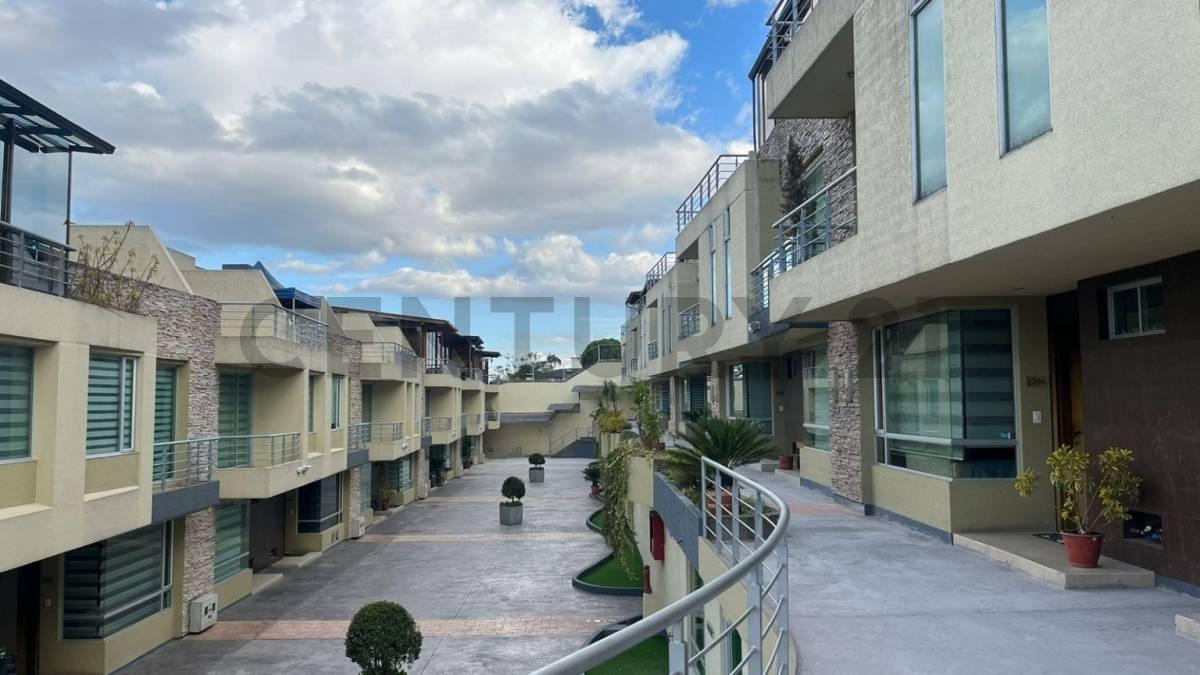 De Venta Hermosa Casa en El Pinar Alto — imagen 10