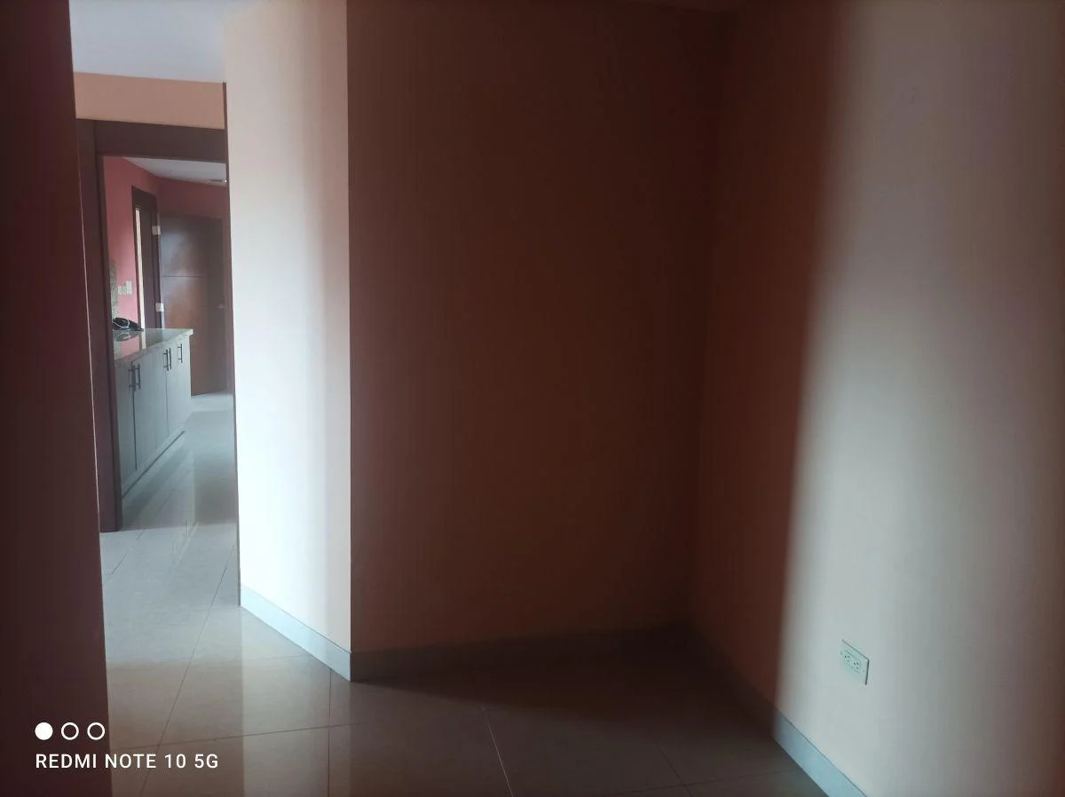 Urbanización Ciudad Colón Vendo Dpto 2 Dorm. Balcón Vista, Ascensor, Piscina. Precio Especial, Guayas — imagen 9
