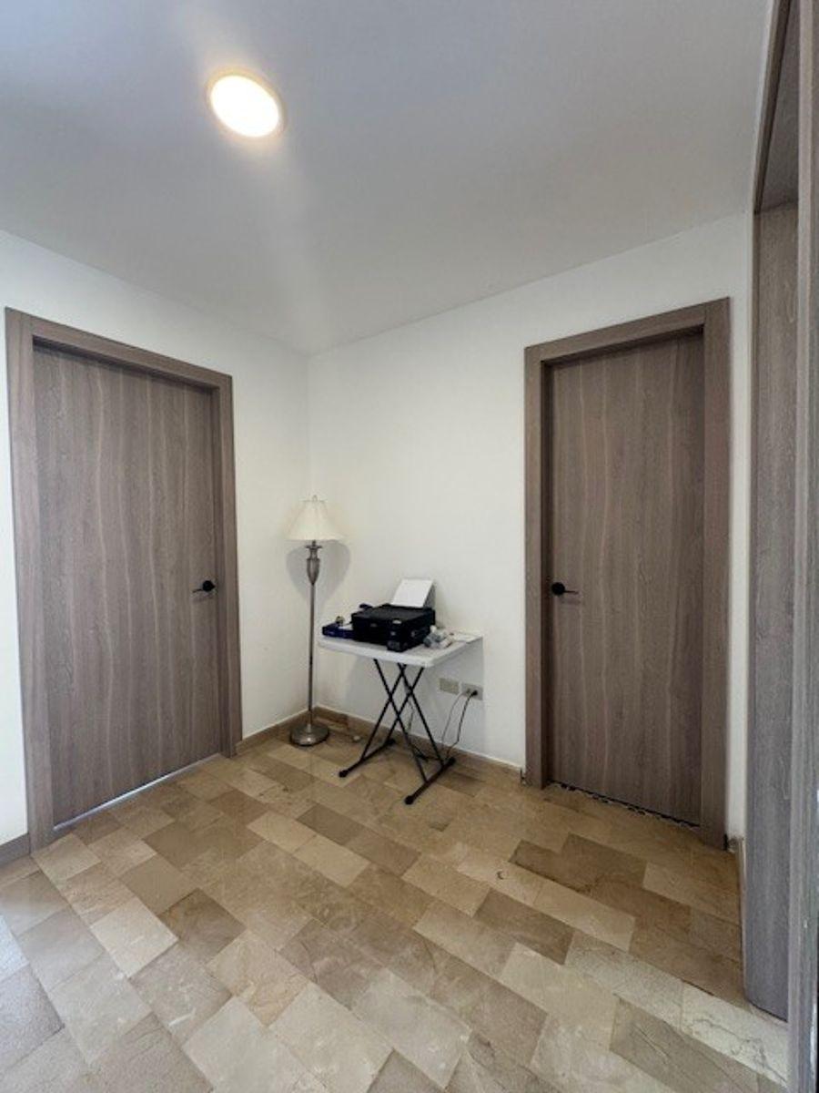 Casa en Venta de 220 m² en Lago de Capeira, Norte de Guayaquil, Guayas — imagen 2