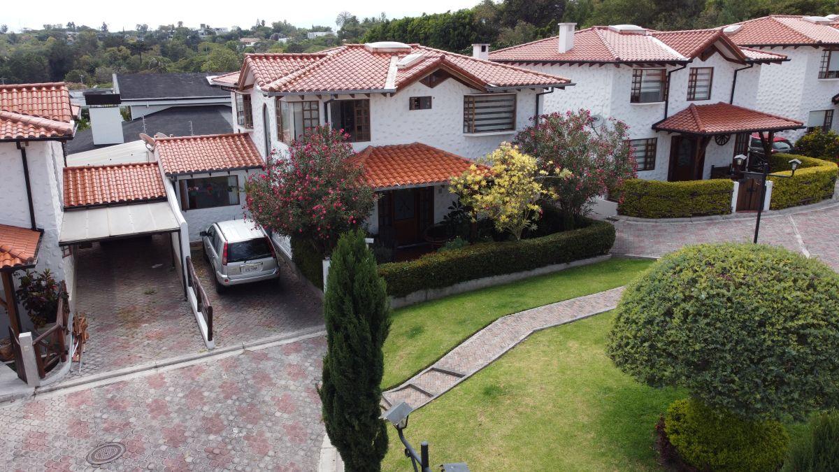 En Venta Preciosa Casa No Adosada a Pocas Cuadras del Ventura Mall — imagen 10