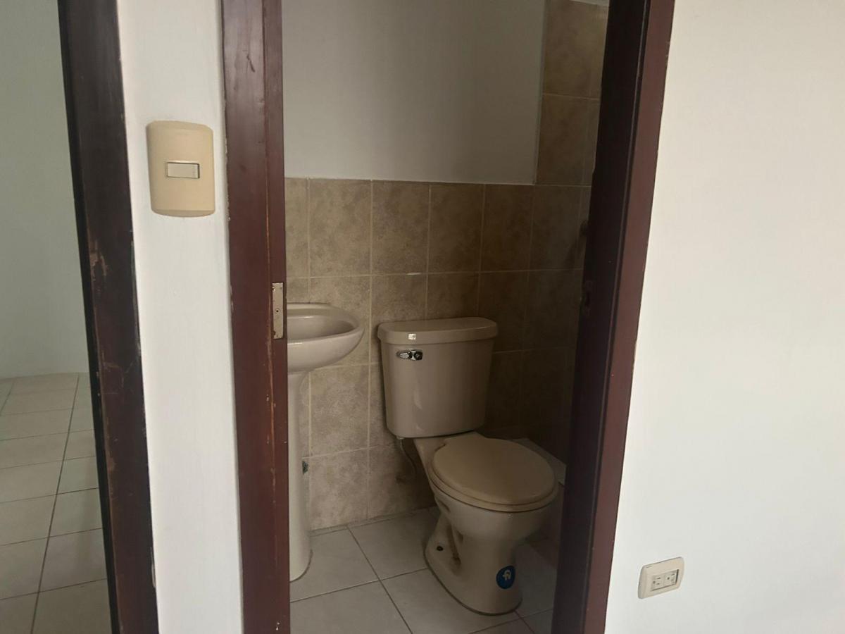 Sambocity, Casa de Dos Plantas 3 Dorm., Guayas — imagen 2