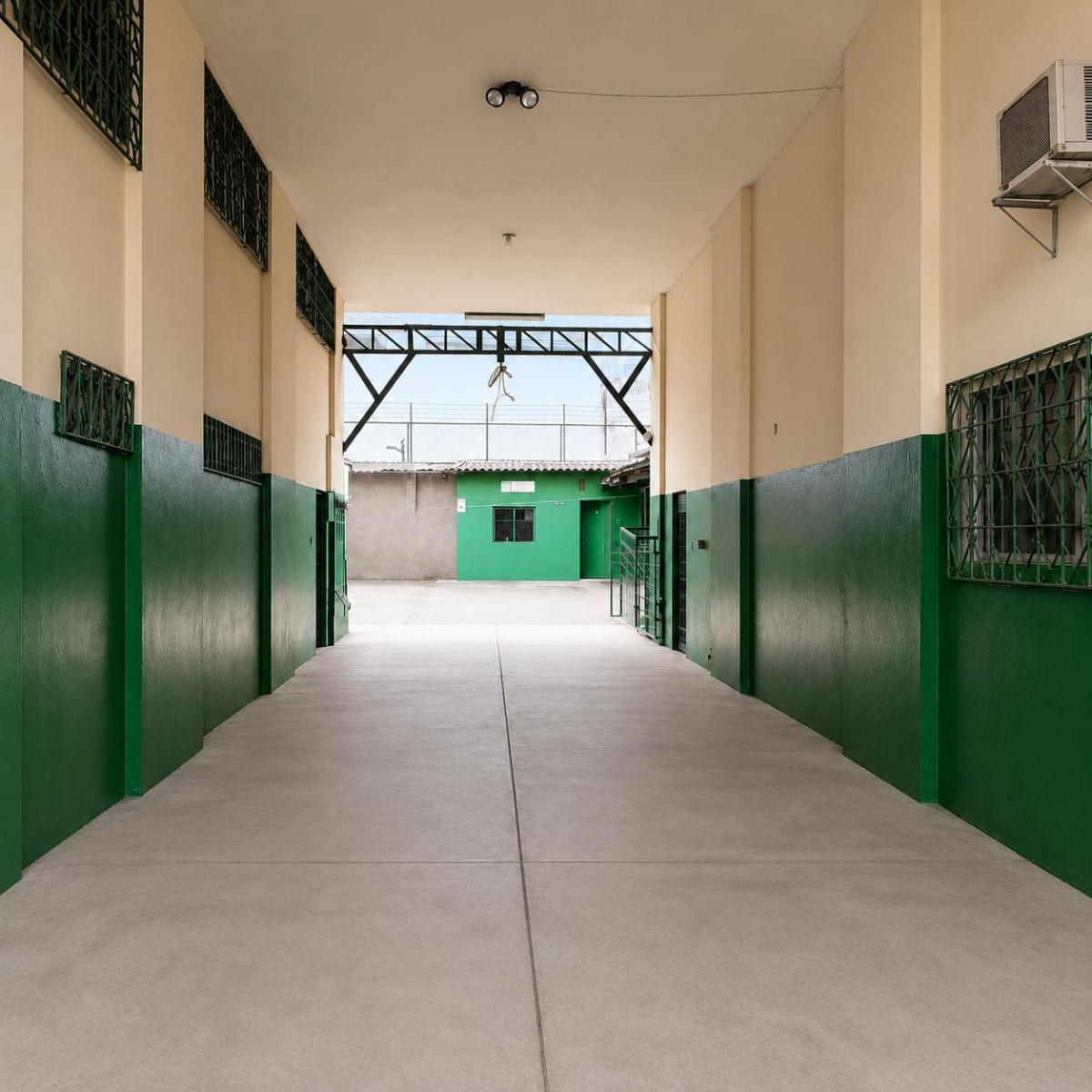 Edificio Comercial de 1.162 m² | Acceso Para Camiones | Av Quito y Luis Urdaneta, Guayas — imagen 9