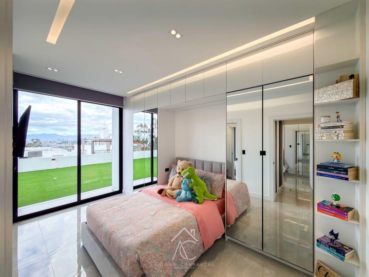 Departamento en Venta en La Urb El Condado — imagen 2