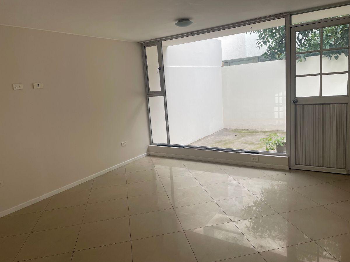 Casa en Venta en Cumbaya en Urbanización, Sector Colegio Aleman — imagen 6