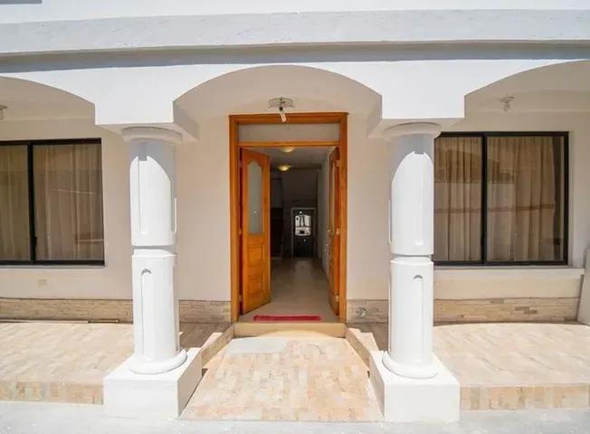 Casa de 227 m² con 4 Dorm. en Venta en Mitad del Mundo — imagen 10