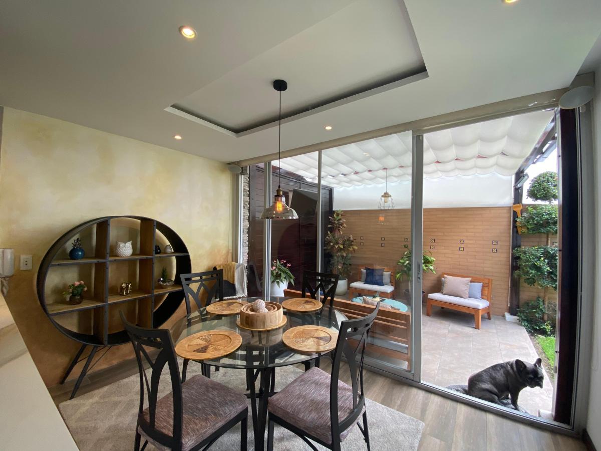 Casa con 260 m² Terreno y 3 Recámaras Cada Una con Baño en Venta en Cumbayá — imagen 6