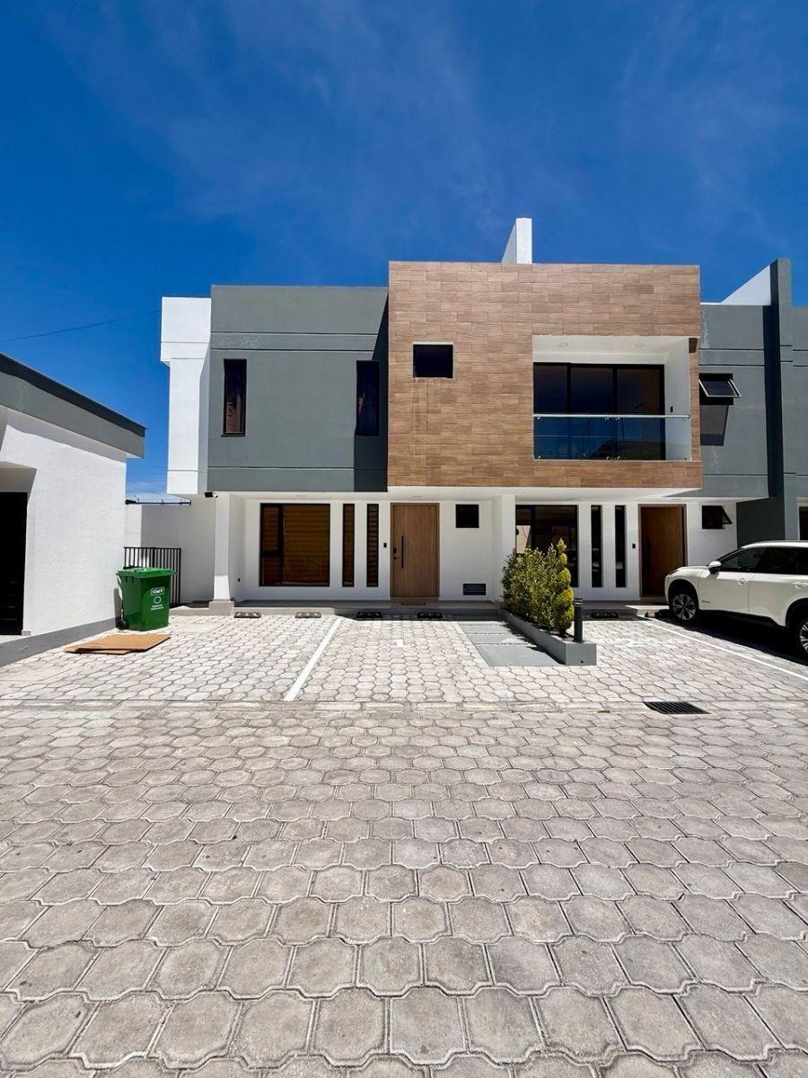 Casa de 3 Habitaciones - en Venta - Tumbaco - 128 m² — imagen 9