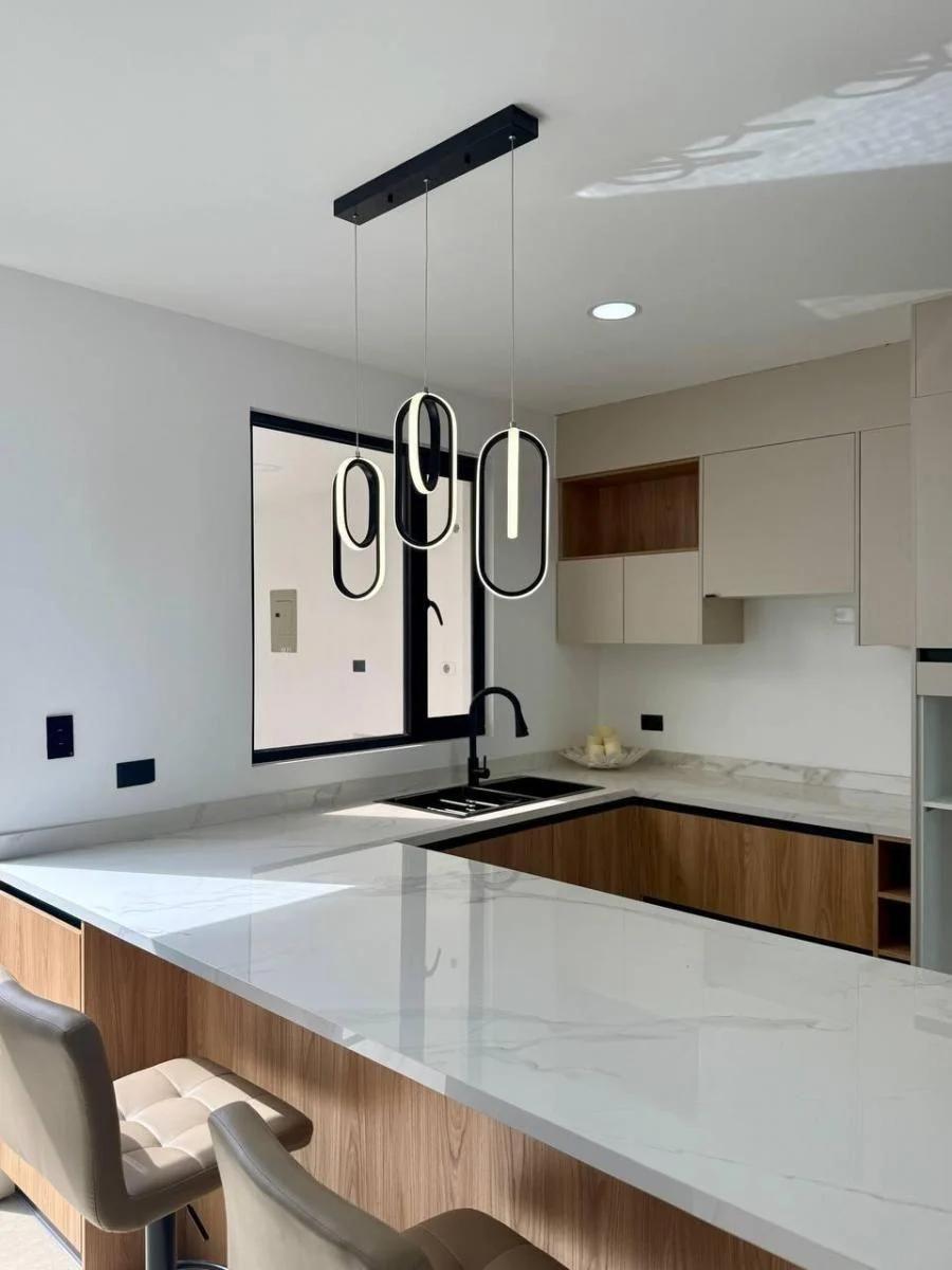 Casa de 3 Habitaciones - en Venta - Tumbaco - 128 m² — imagen 2