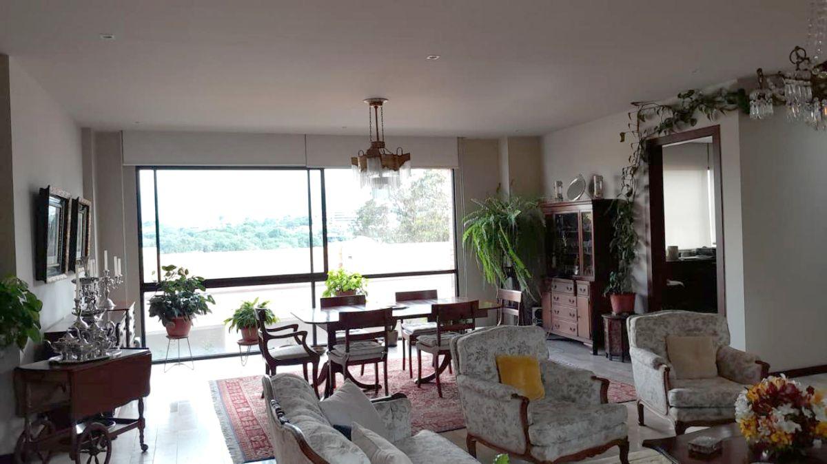 Vendo, Lindo PH, Cumbayá, Sector La Cerveceria, 3 Dorm., Área Empleadas, Excelente Ubicación! — imagen 6