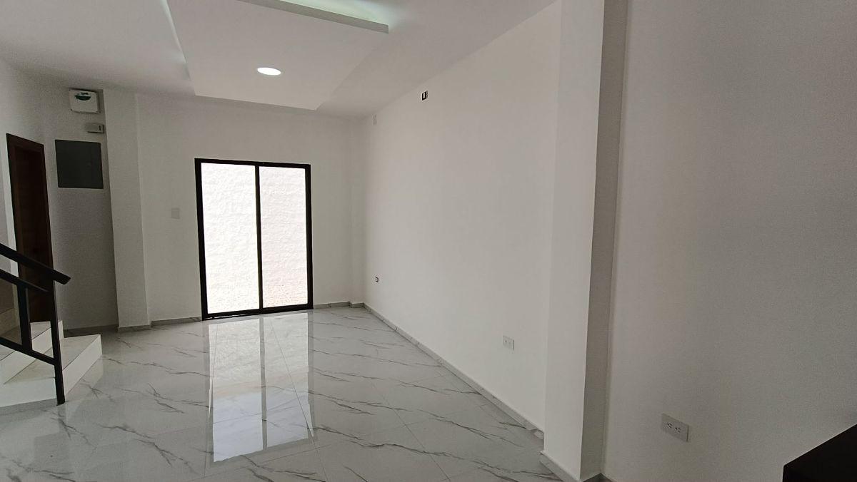 Vendo de Estreno Hermosa Casa de 2 Pisos en San Lorenzo Salinas — imagen 8