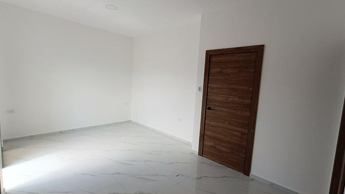 Vendo de Estreno Hermosa Casa de 2 Pisos en San Lorenzo Salinas — imagen 6