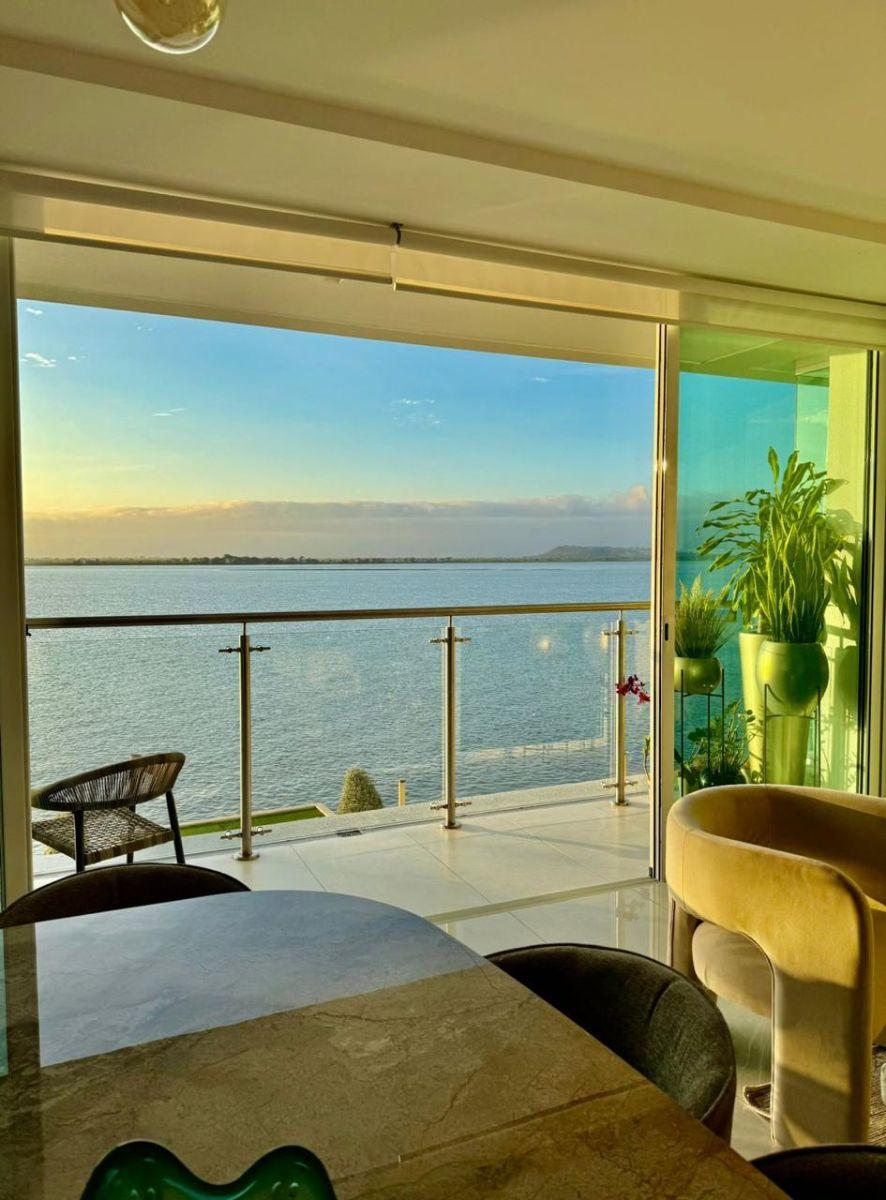 Mocoli Blue Bay Departamento con Vista Al Rio, Guayas — imagen 9