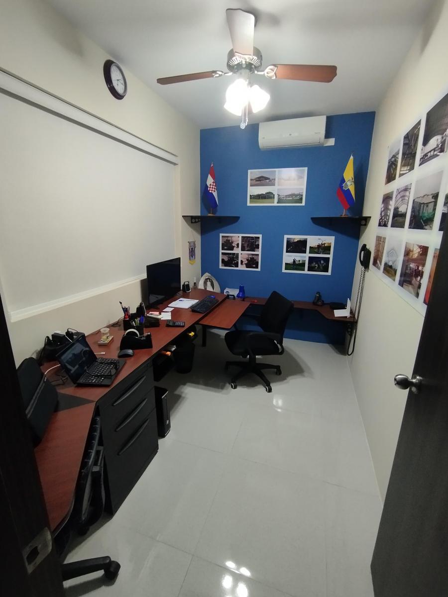 Mallorca Venta Casa 3 Dorm. 4 Baños Completos Nueva Oficina, Sala Familiar, Guayas — imagen 4